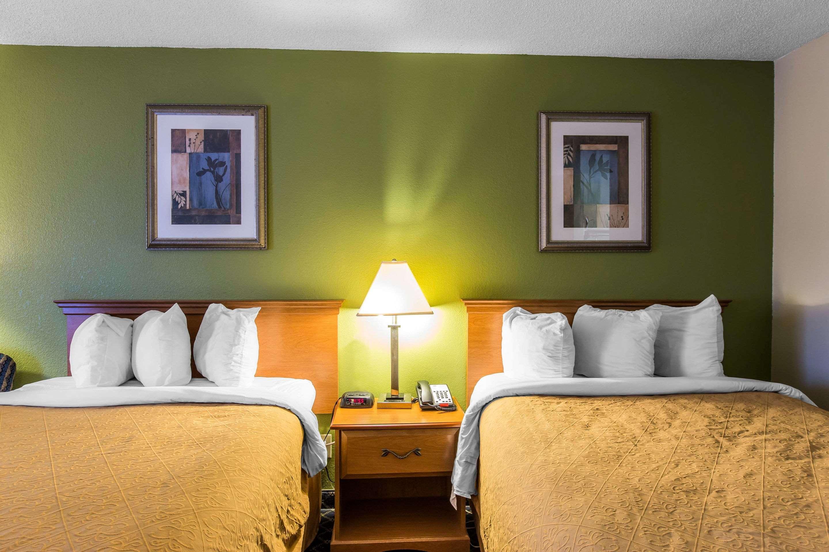 Quality Inn Midtown Savannah Esterno foto