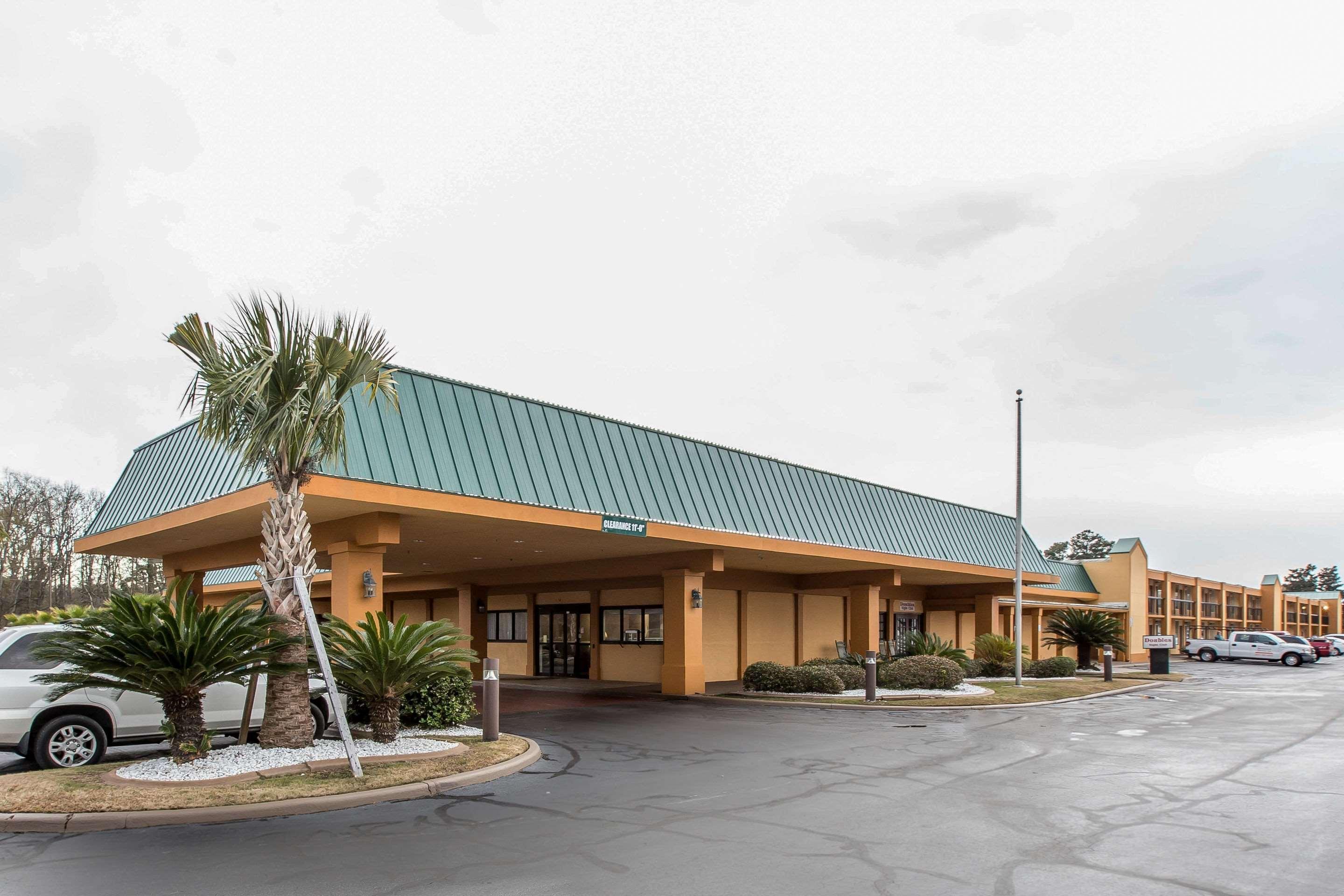 Quality Inn Midtown Savannah Esterno foto