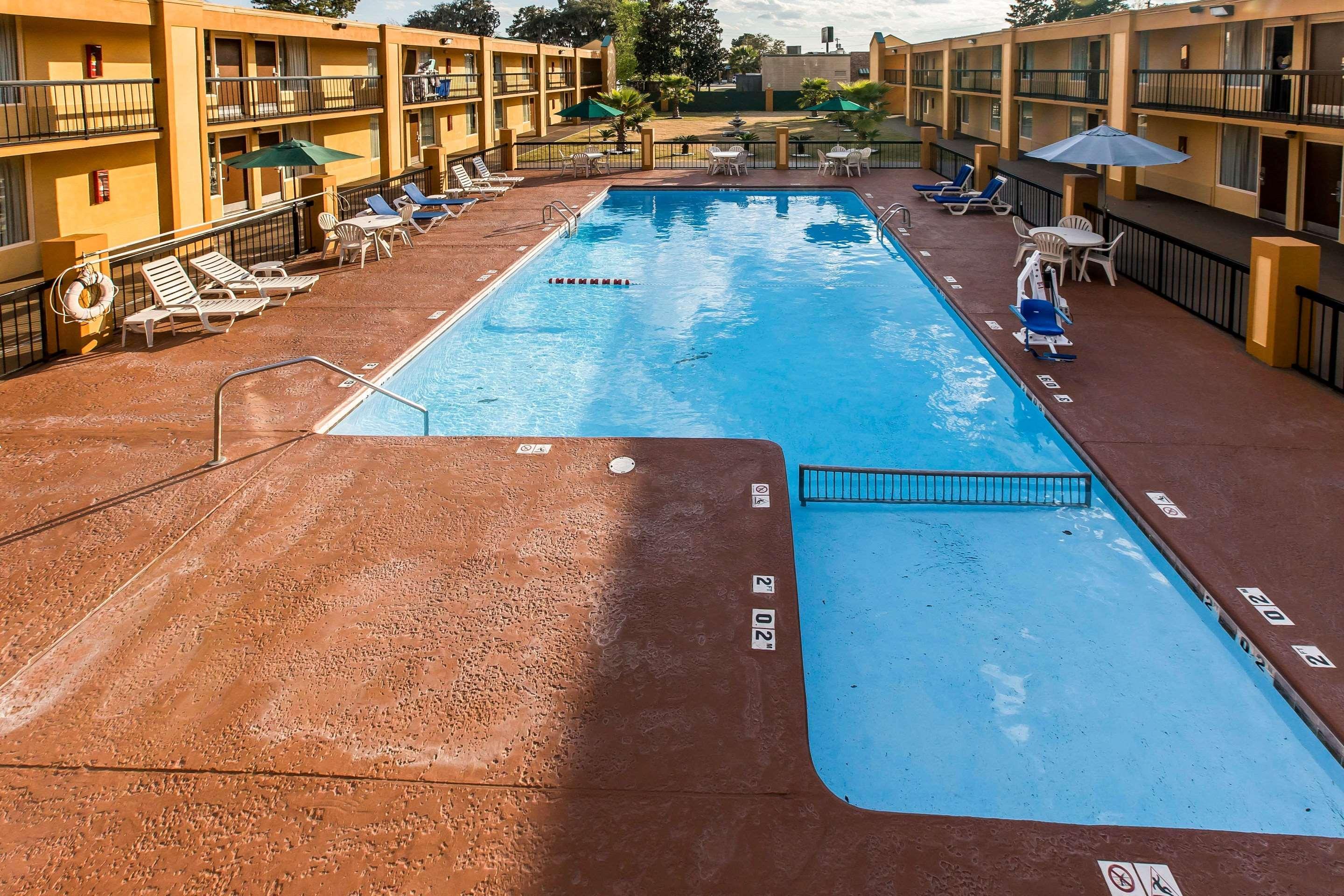 Quality Inn Midtown Savannah Esterno foto