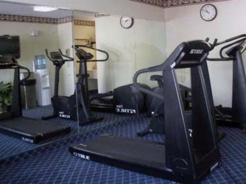 Quality Inn Midtown Savannah Esterno foto