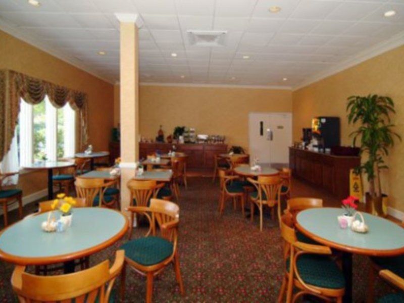 Quality Inn Midtown Savannah Esterno foto