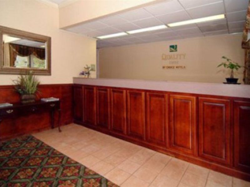 Quality Inn Midtown Savannah Esterno foto