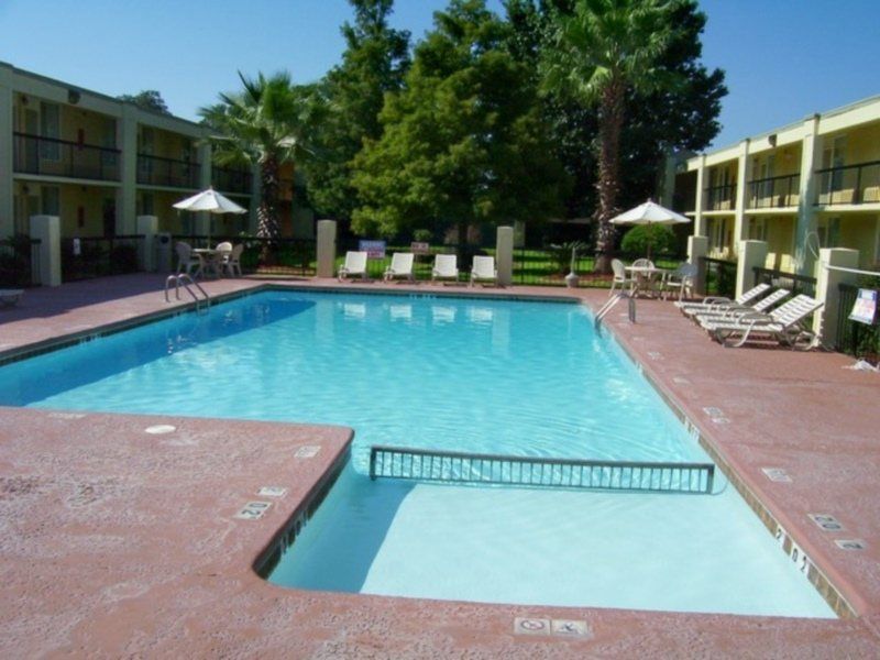 Quality Inn Midtown Savannah Esterno foto
